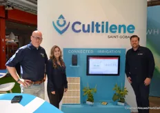 Mario Smid, Yentl Blokstra and Rody de Graaf of Cultiléne. Together with Hoogendoorn and Plant Empowerment, among others, they ensure less use of water and nutrients.